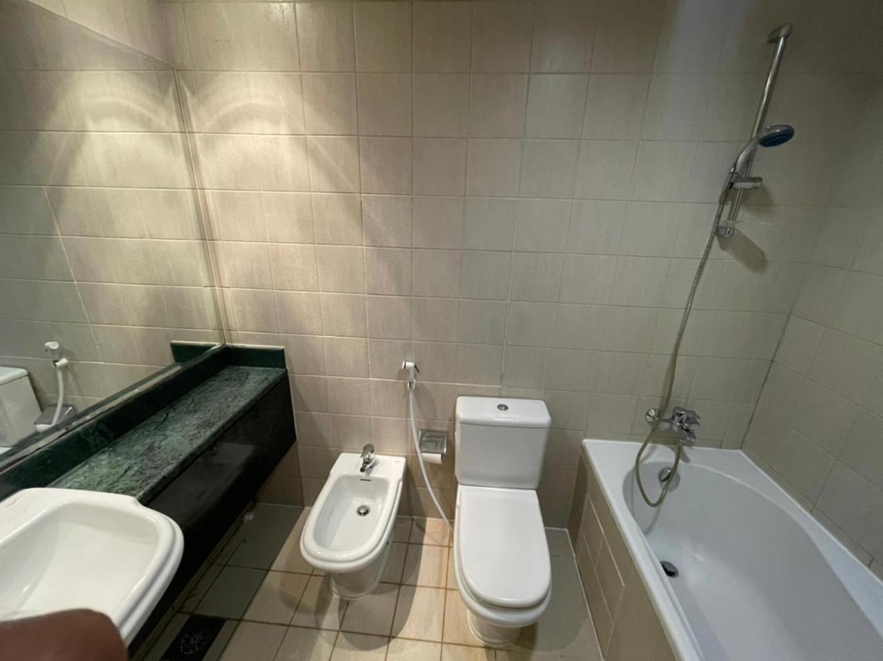Apartmán Travelers Backpackers Dubaj Exteriér fotografie