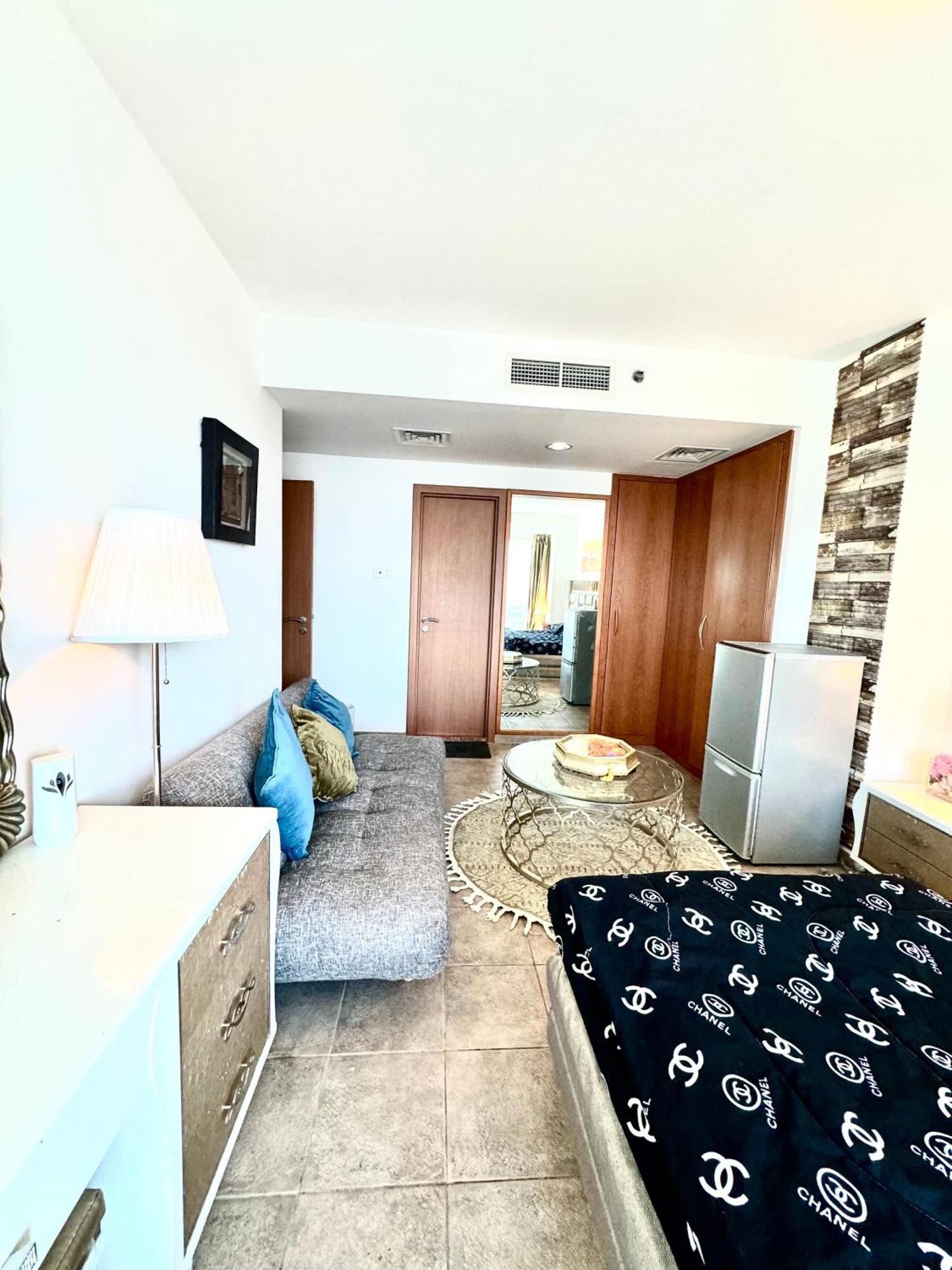 Apartmán Travelers Backpackers Dubaj Exteriér fotografie