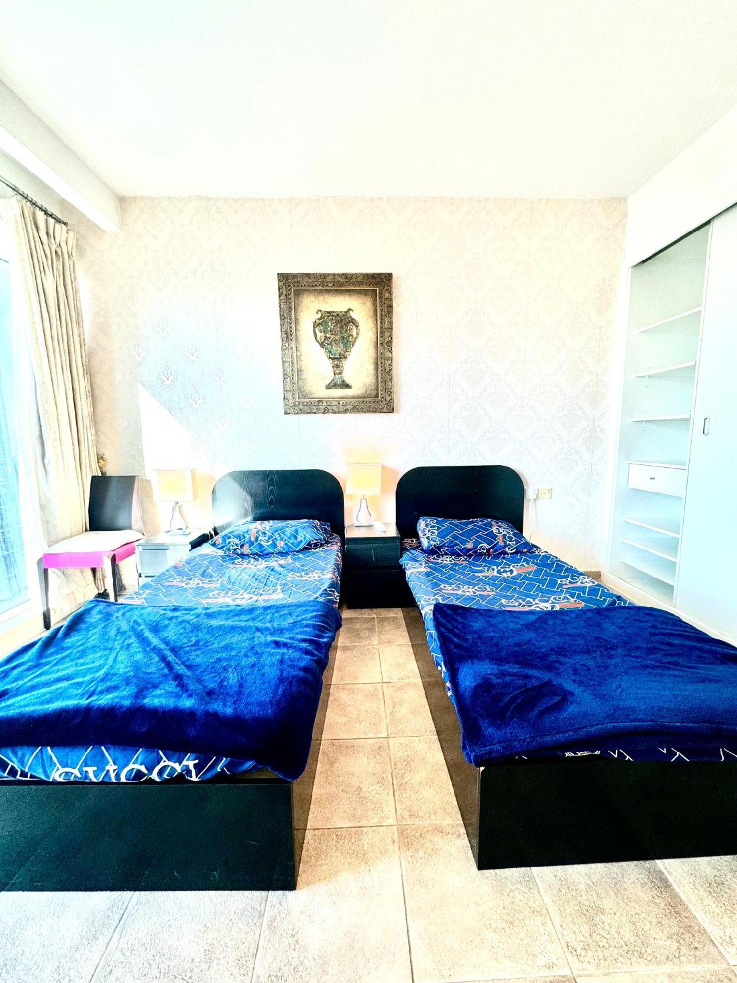 Apartmán Travelers Backpackers Dubaj Exteriér fotografie