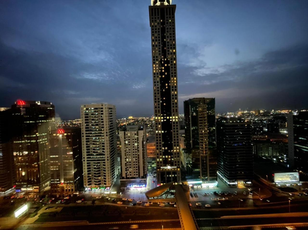 Apartmán Travelers Backpackers Dubaj Exteriér fotografie