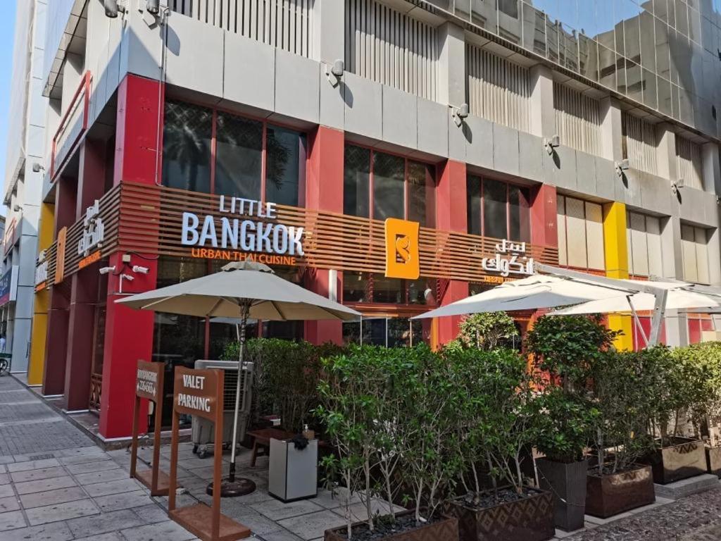 Apartmán Travelers Backpackers Dubaj Exteriér fotografie