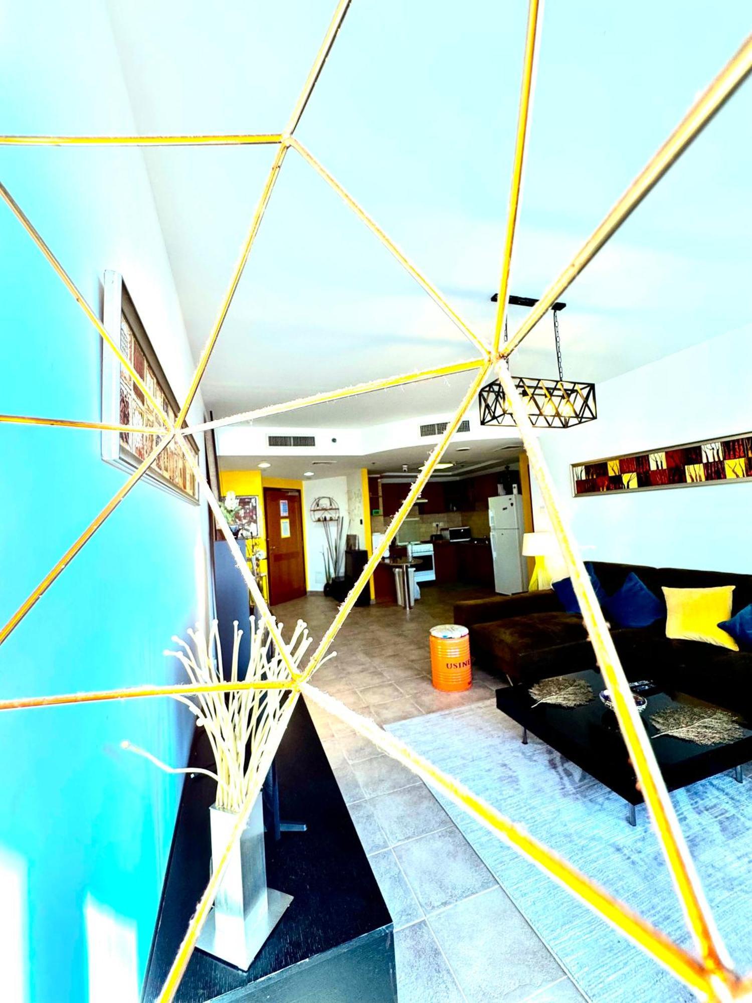 Apartmán Travelers Backpackers Dubaj Exteriér fotografie